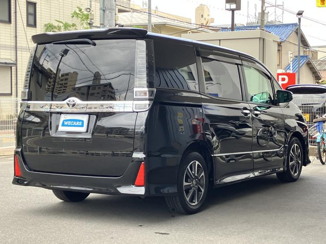 ヴォクシー2.0 ZS 煌