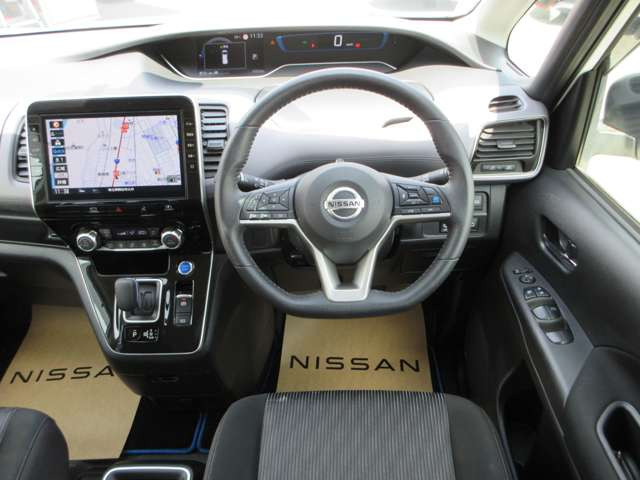 セレナ1.2 e-POWER ハイウェイスターV