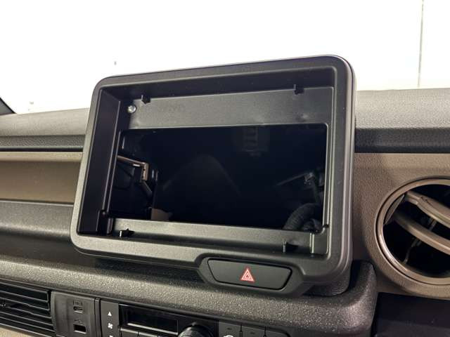 N-BOXジョイ 2トーン