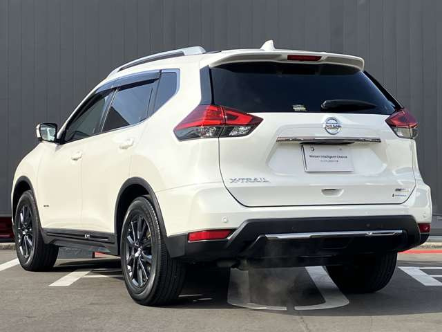 エクストレイル2.0 20Xi ハイブリッド