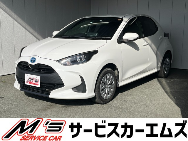 ヤリス1.5 ハイブリッド X E-Four 4WD