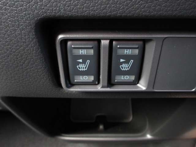 キャラバン2.4 プレミアム GX ロング アウトドア ブラックエディション ディーゼル 4WD