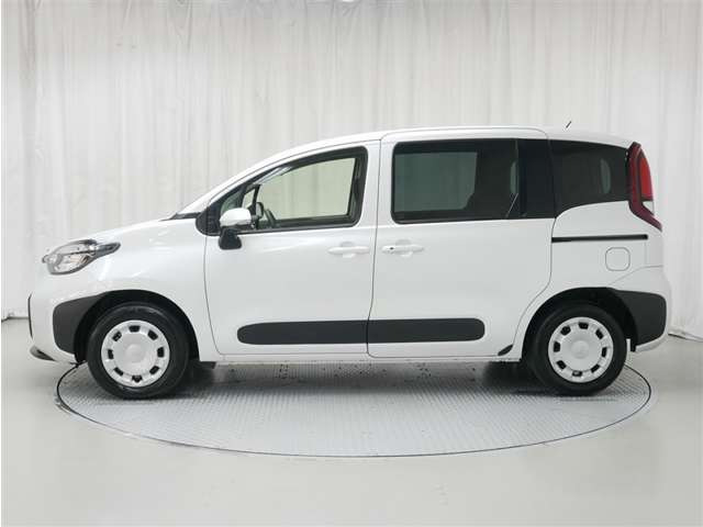 シエンタハイブリッド 1.5 G E-Four 4WD