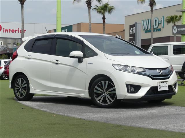 フィット1.5 ハイブリッド Sパッケージ