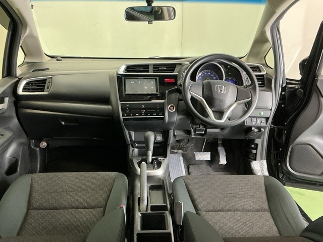 フィット1.3 13G Fパッケージ