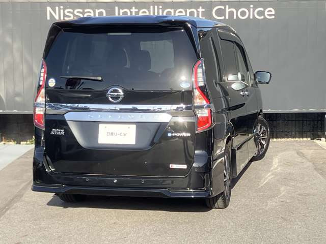 セレナ1.2 e-POWER ハイウェイスターV