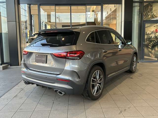 GLAクラスAMG GLA35 4マチック 4WD