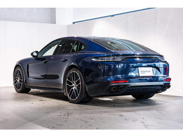 パナメーラGTS PDK 4WD