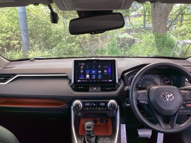 RAV42.0 アドベンチャー 4WD