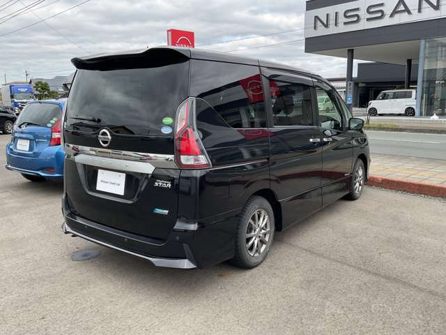 セレナ2.0 ハイウェイスターG