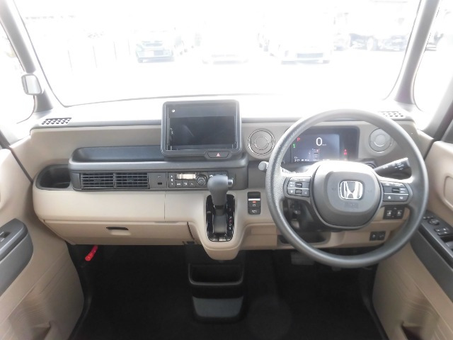 N-BOXジョイ 2トーン