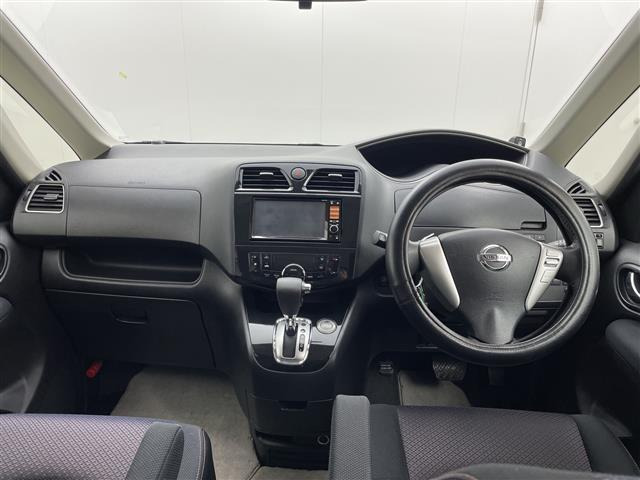 セレナ2.0 ハイウェイスター Vセレクション