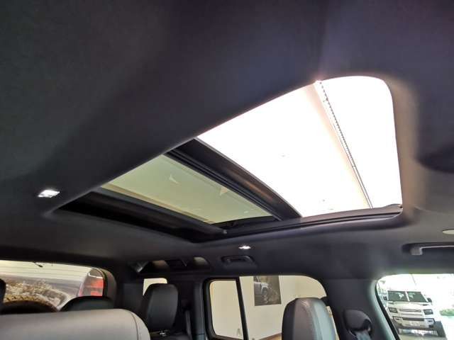 ディフェンダー