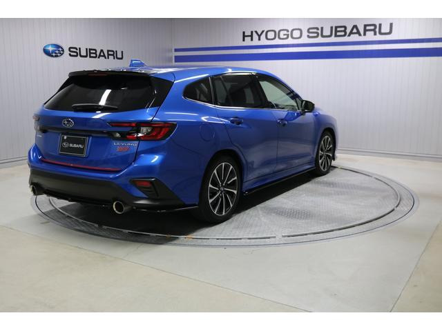 レヴォーグ2.4 STI スポーツR EX 4WD