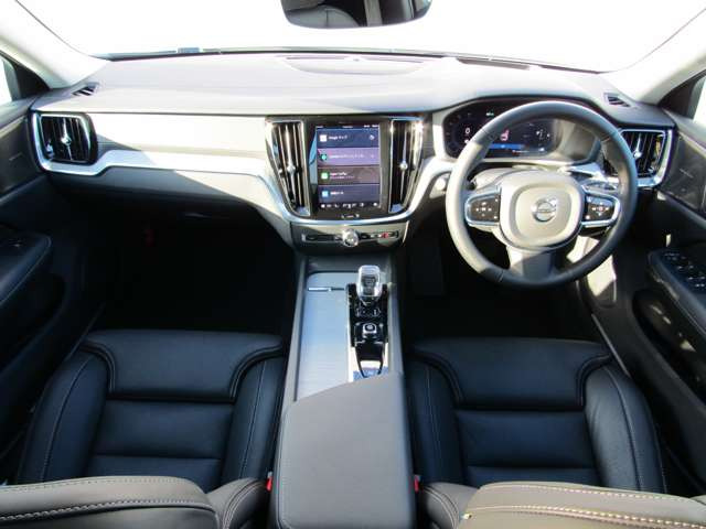 V60クロスカントリーウルトラ B5 AWD 4WD