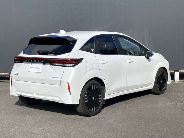 ノートオーラ1.2 G レザーエディション