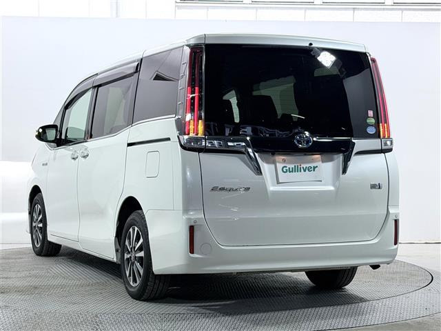 エスクァイアハイブリッド1.8 Gi