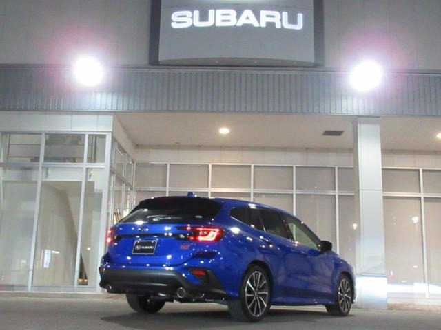 レヴォーグ1.8 STI スポーツ EX 4WD