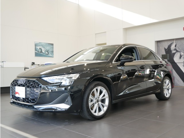A3セダン30 TFSI アドバンスド