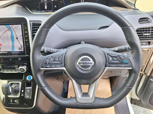 セレナ1.2 e-POWER ハイウェイスター