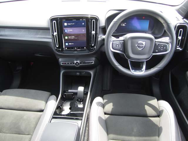 XC40リチャージアルティメット ツインモーター 4WD