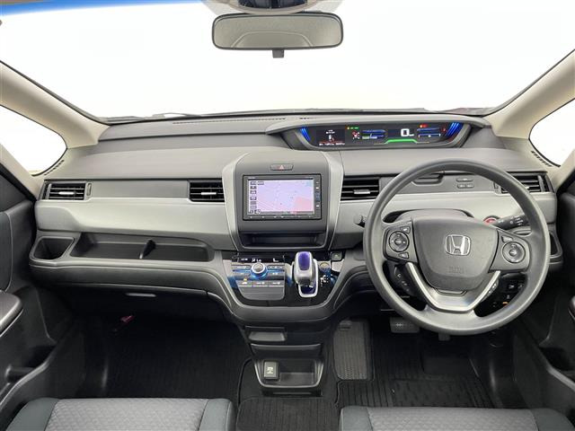 フリード+1.5 ハイブリッド G