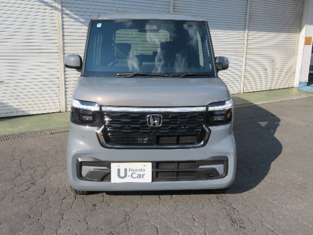 N-BOXカスタムターボ コーディネートスタイル モノトーン