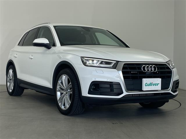 Q52.0 TFSI クワトロ 4WD
