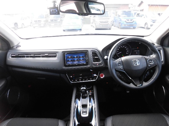 ヴェゼル1.5 ハイブリッド Z ホンダセンシング