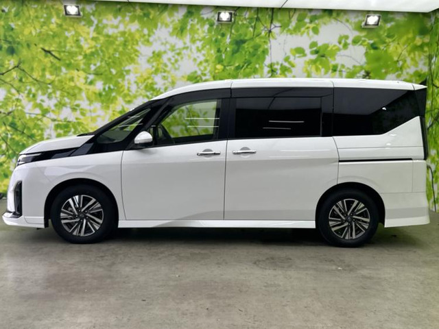 セレナ1.4 e-POWER ハイウェイスターV