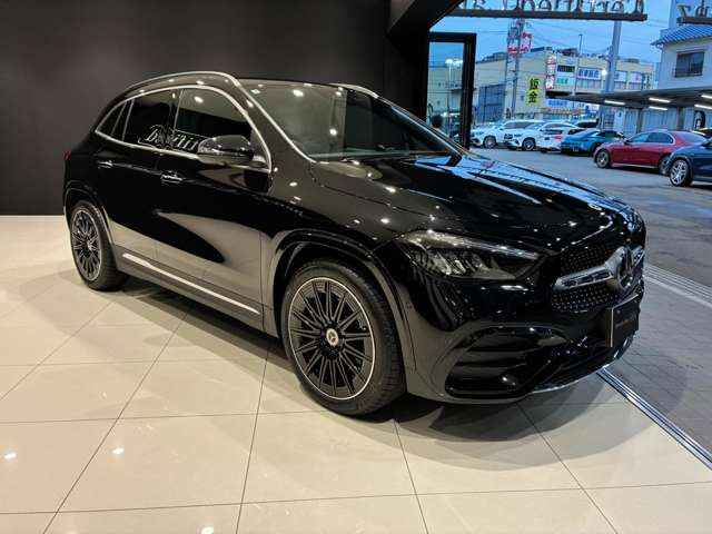 GLAクラスGLA200 d 4マチック アーバン スターズ 4WD