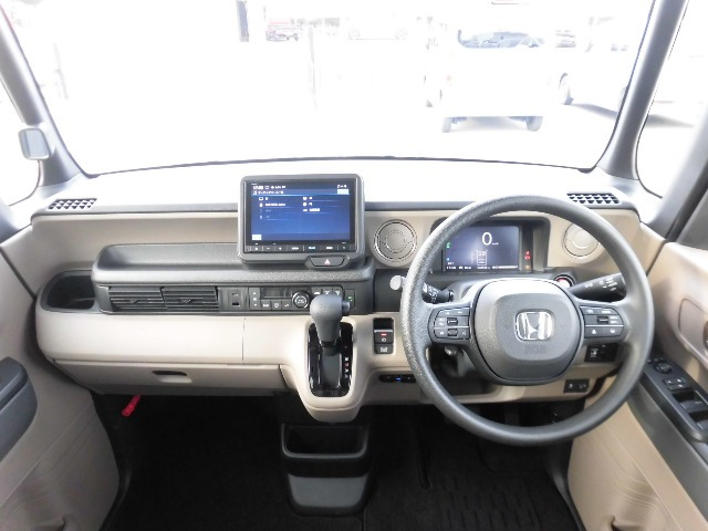 N-BOXジョイ 2トーン