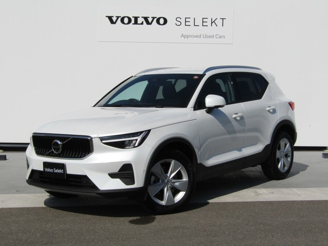 XC40プラス B3