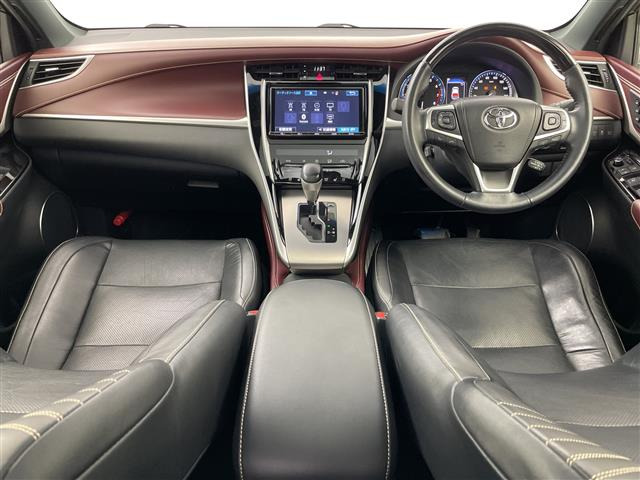 ハリアー2.0 プレミアム メタル アンド レザーパッケージ