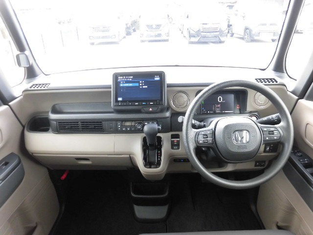 N-BOXジョイ 2トーン