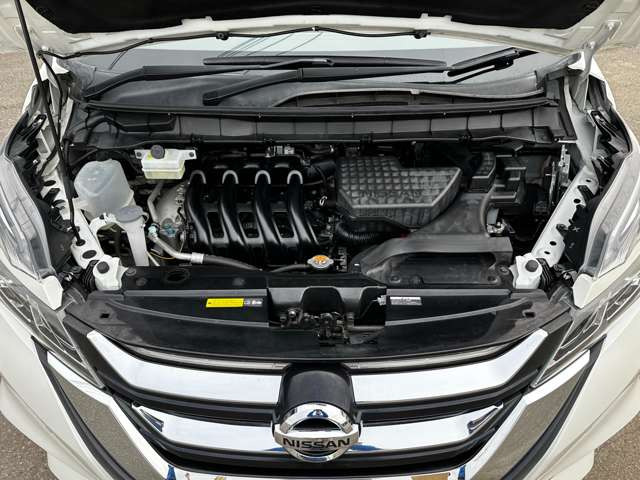 セレナ2.0 ハイウェイスター Vセレクション 4WD