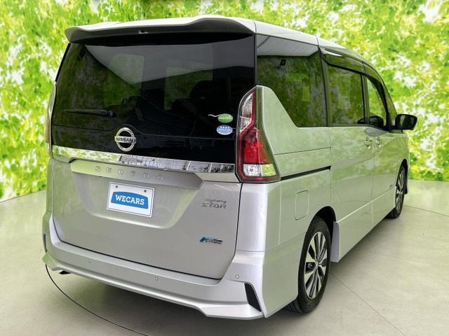 セレナ2.0 ハイウェイスター