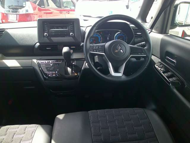 デリカミニT 4WD