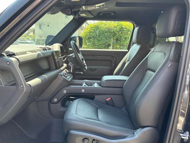 ディフェンダー90 Xダイナミック HSE 3.0L D350 ディーゼル 4WD