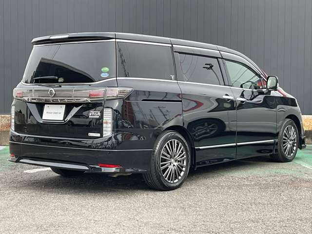 エルグランド2.5 250ハイウェイスターS アーバンクロム 4WD