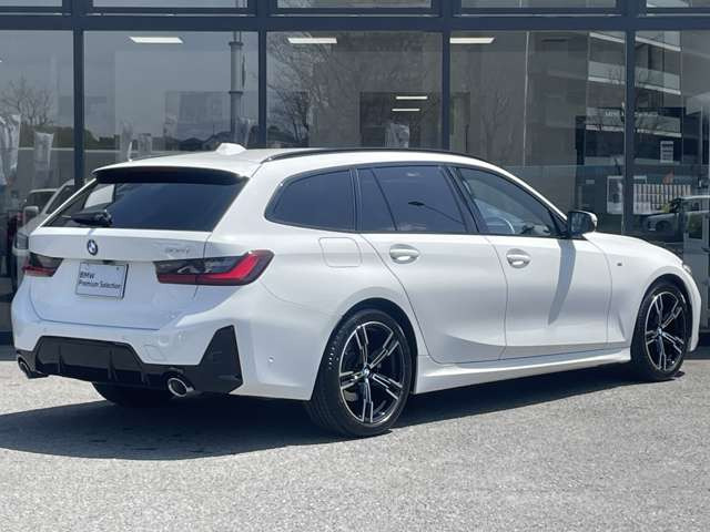 3シリーズツーリング318i Mスポーツ