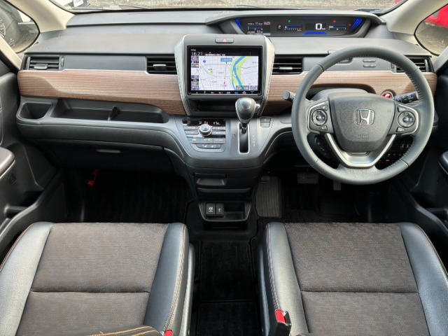 フリード1.5 クロスター ホンダセンシング