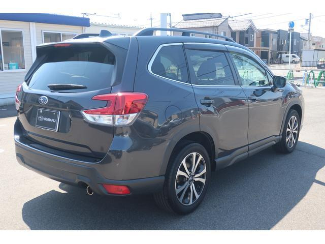 フォレスター2.5 プレミアム 4WD