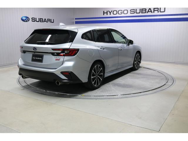 レヴォーグ1.8 STI スポーツ EX 4WD