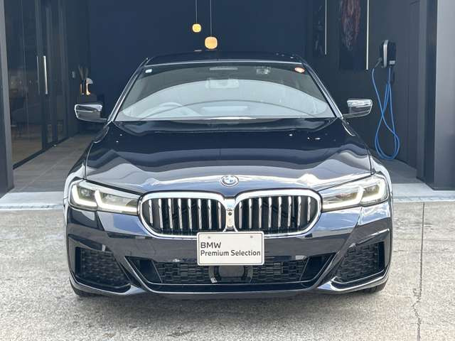 5シリーズセダン523d xドライブ Mスポーツ 40thアニバーサリー エディション 4WD