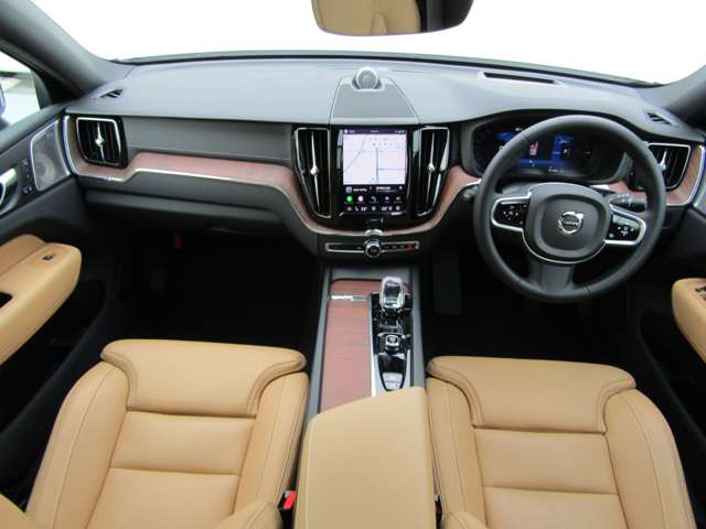 XC60リチャージ アルティメット T6 AWD PHEV 4WD