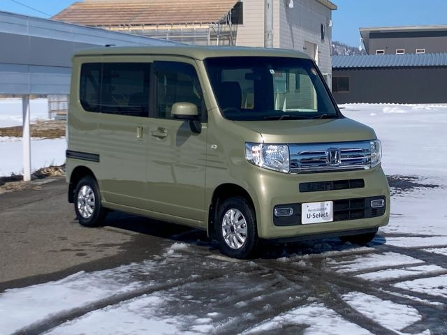 N-VAN+スタイル クール 4WD