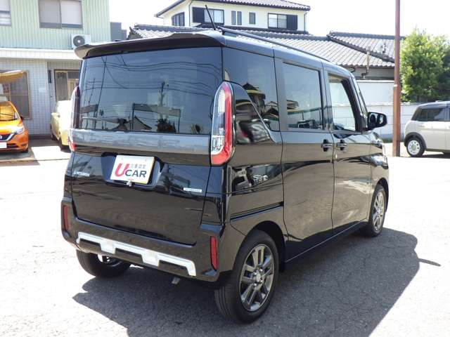 デリカミニG プレミアム 4WD