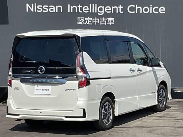 セレナ1.2 e-POWER ハイウェイスターV