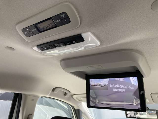 セレナ1.2 e-POWER ハイウェイスターV